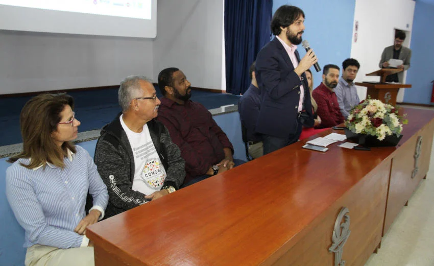 Samuca Silva abre Conferência de Segurança Alimentar de Volta Redonda
